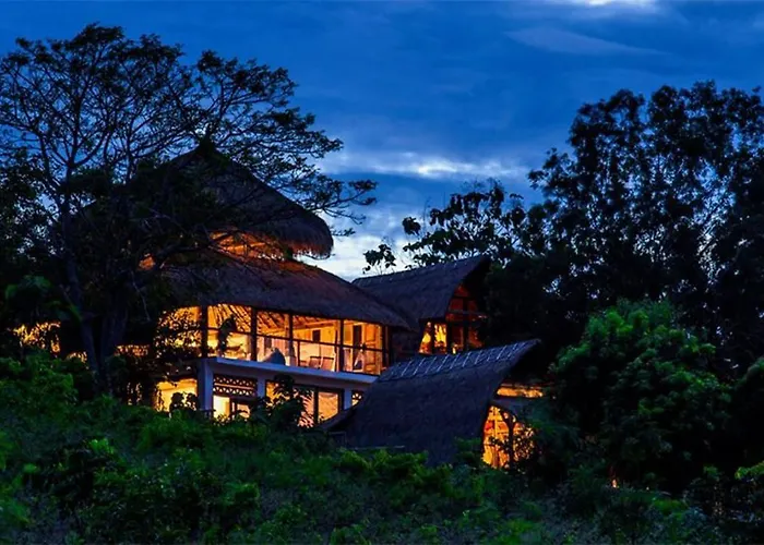 Orman Evi Vertical House Bali Uluwatu