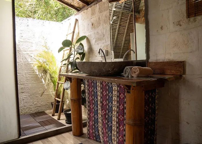 Vertical House Bali ロッジ