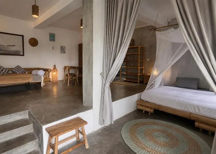 Vertical House Bali *